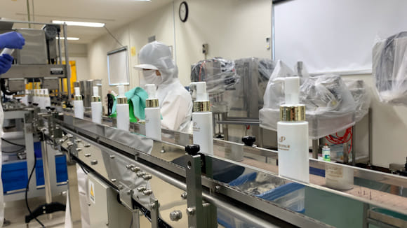 たっぷり1ヶ月分！初回限定お試しセット | 年齢による3大残念肌を